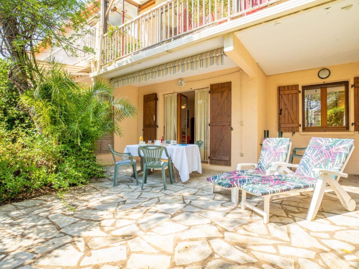 Apartment Le Mas Des Calanques-1 By Interhome Saint Aygulf Bagian luar foto