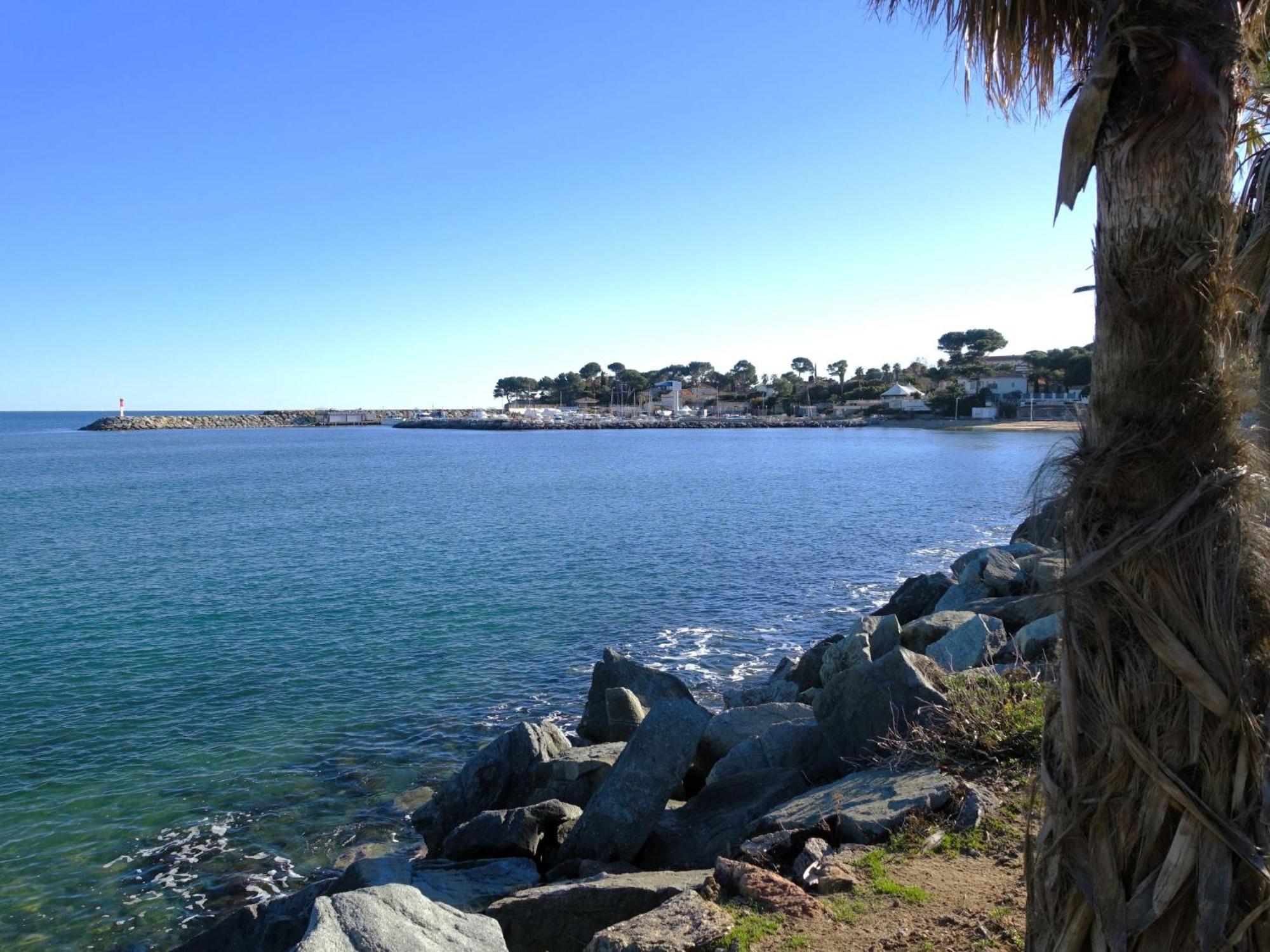 Apartment Le Mas Des Calanques-1 By Interhome Saint Aygulf Bagian luar foto